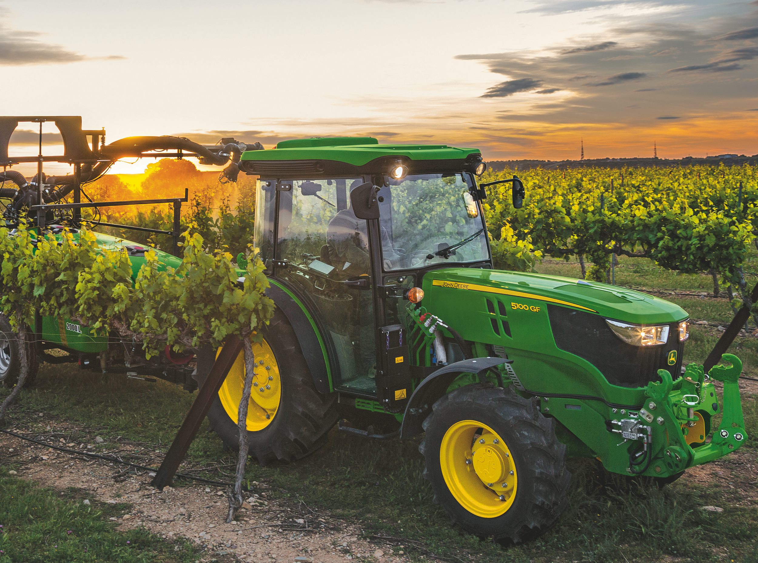 Overall Ventre location reparation tracteurs agricoles