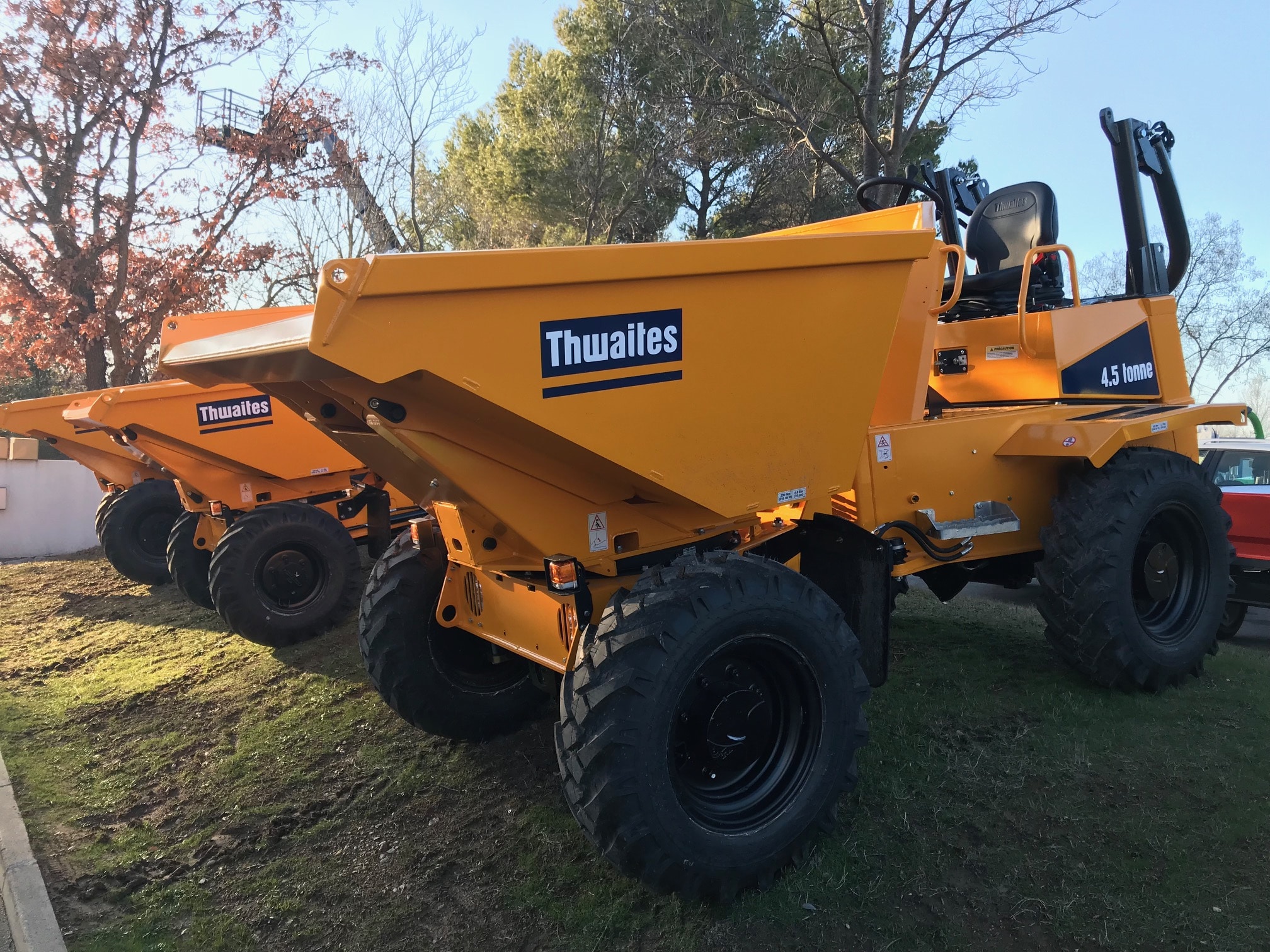 Nova devient concessionnaire Dumpers THWAITES